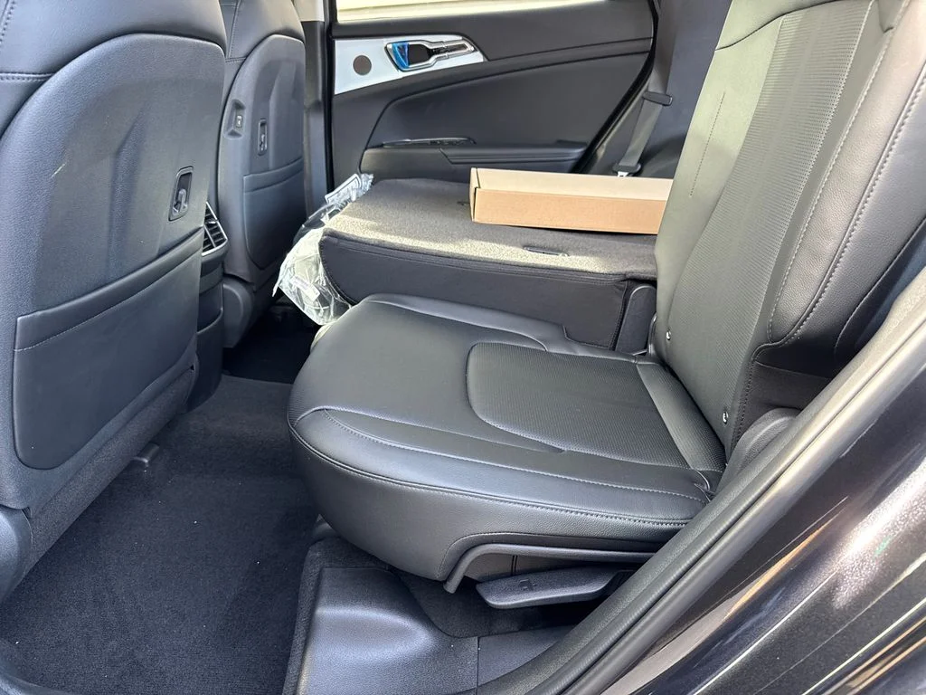 New 2026 Gray Kia EX image 21