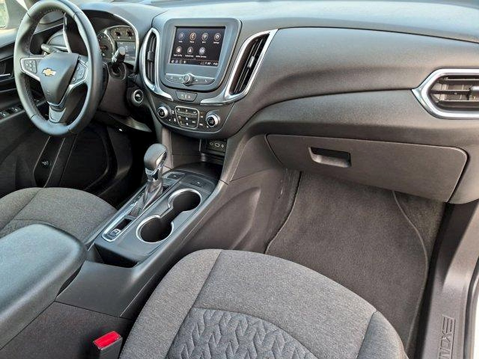 2024 Chevrolet Equinox LT - Photo 27