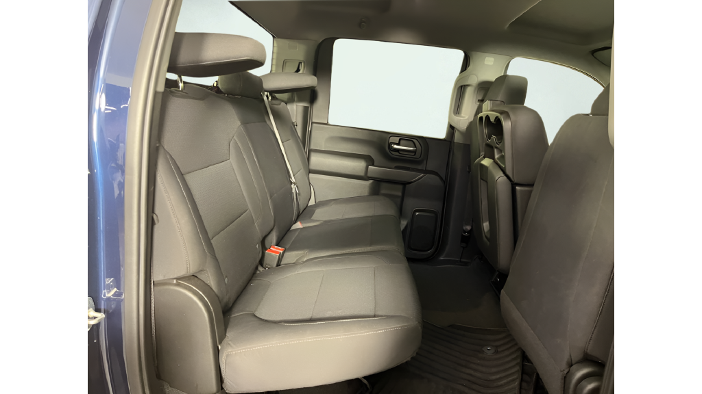 Used 2021 Blue Chevrolet Custom image 14