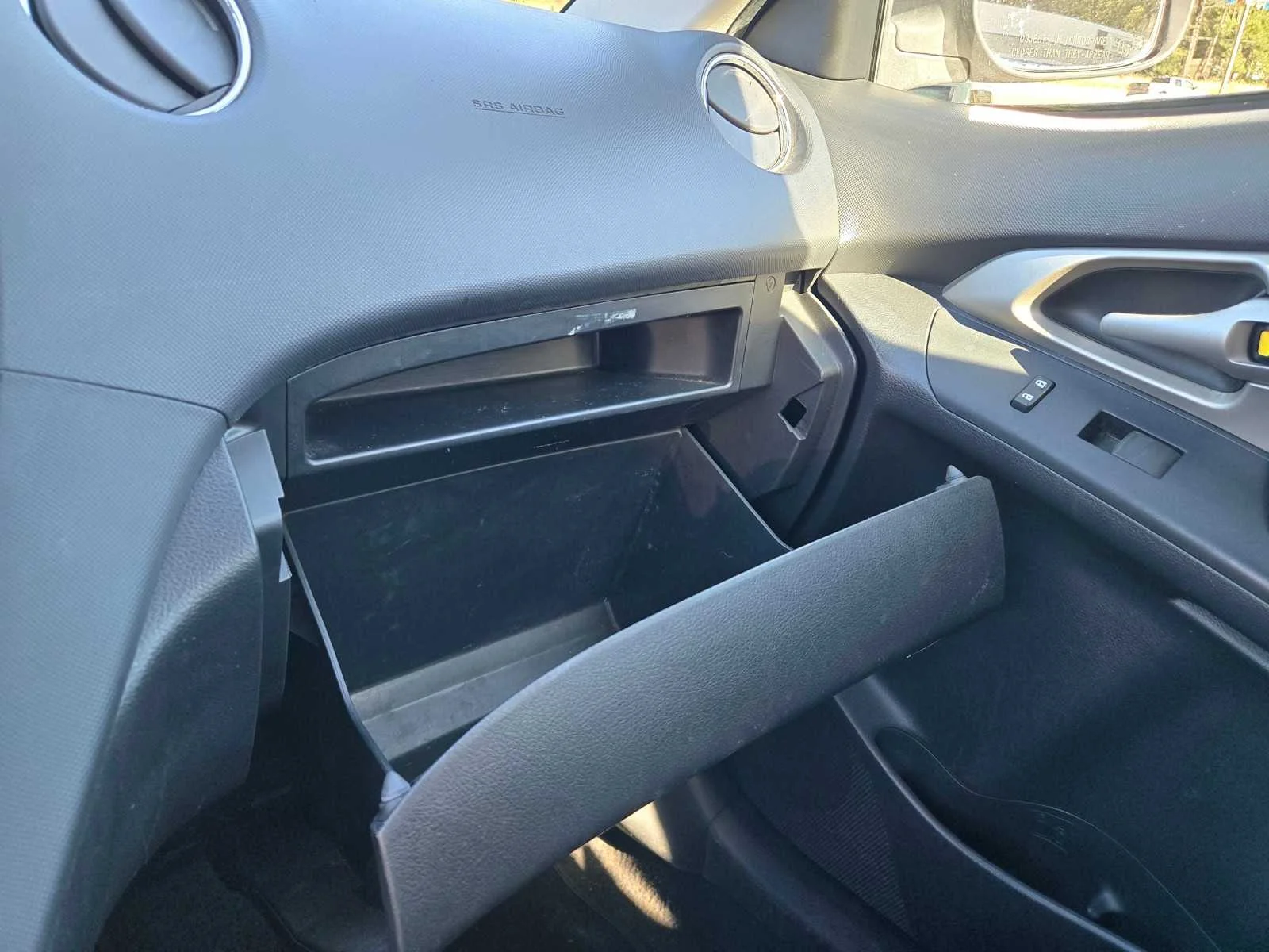 Used 2011  Toyota  image 18