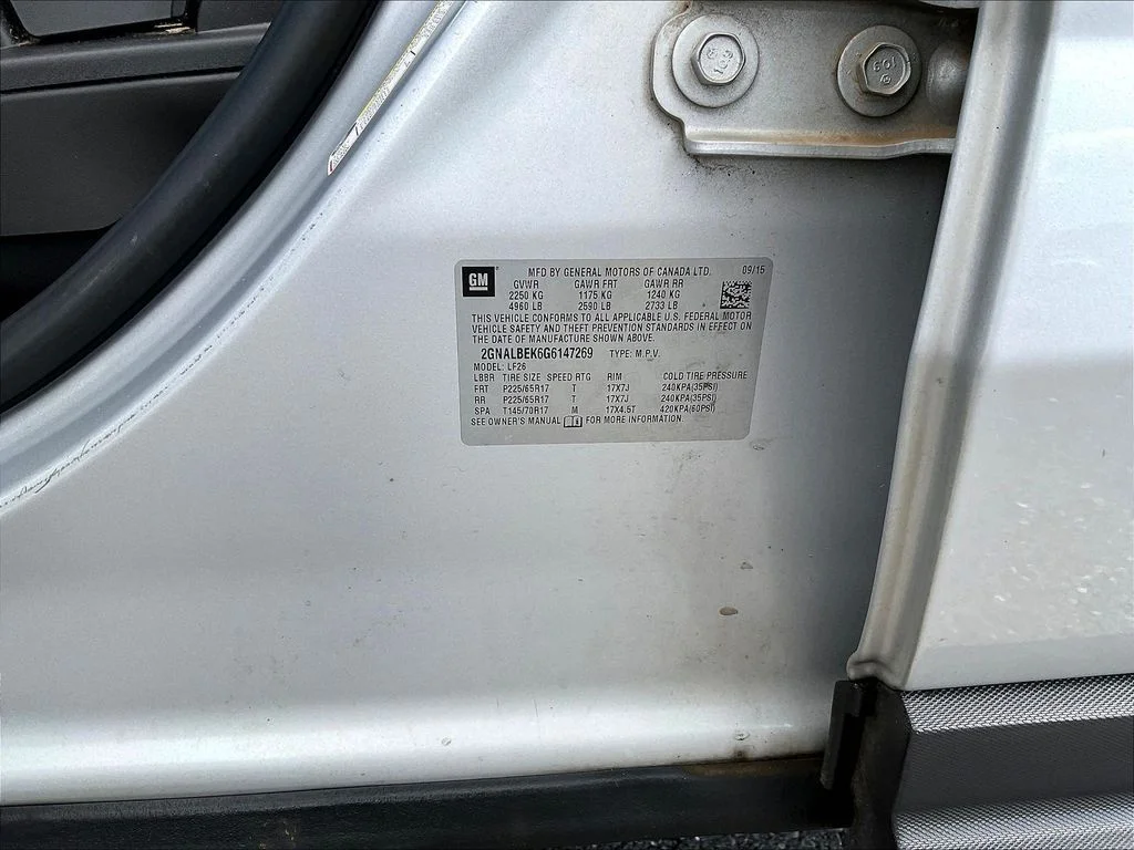 Used 2016 Silver Ice Metallic Chevrolet LS image 20