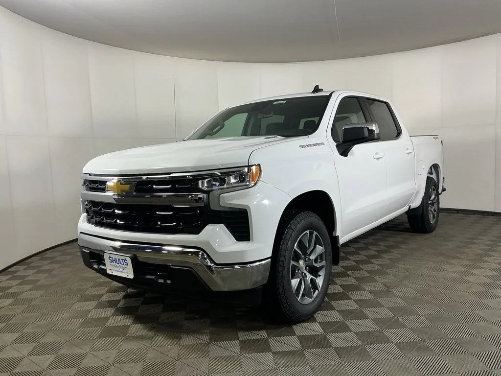 New 2026 White Chevrolet LT image 3