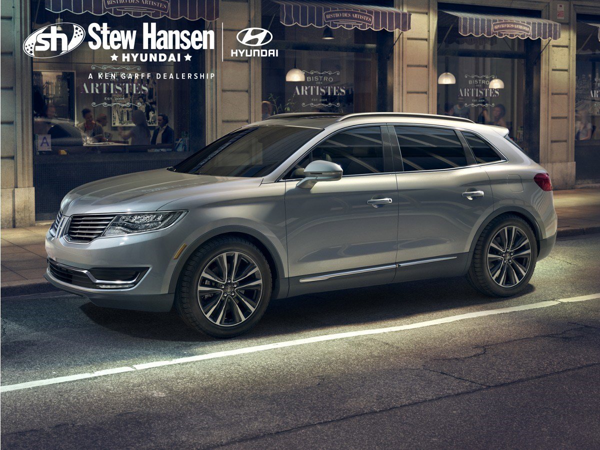 Used 2016 Blue Lincoln Reserve image 1