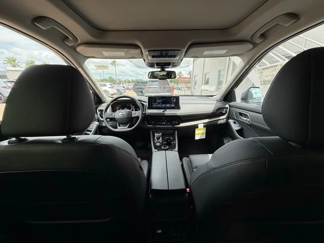 New 2026 Gun Metallic Nissan Platinum image 26