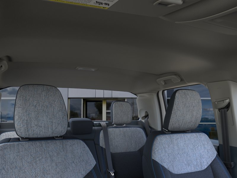 New 2026 Oxford White Ford XLT image 12