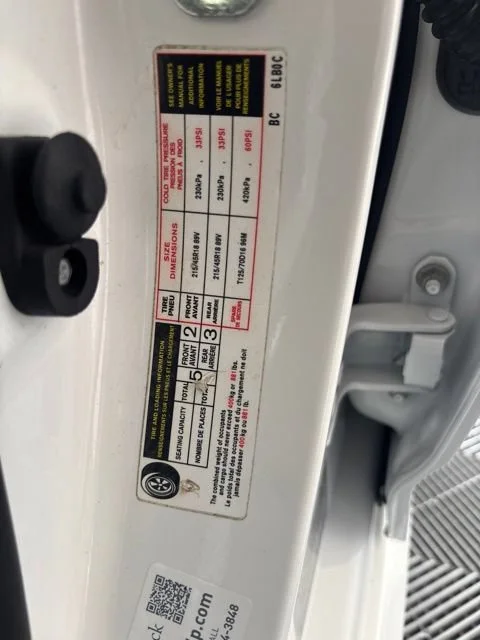 Used 2022  Nissan SR image 18