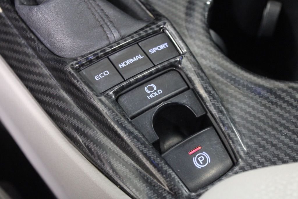 2018 Toyota Camry XSE - Photo 29