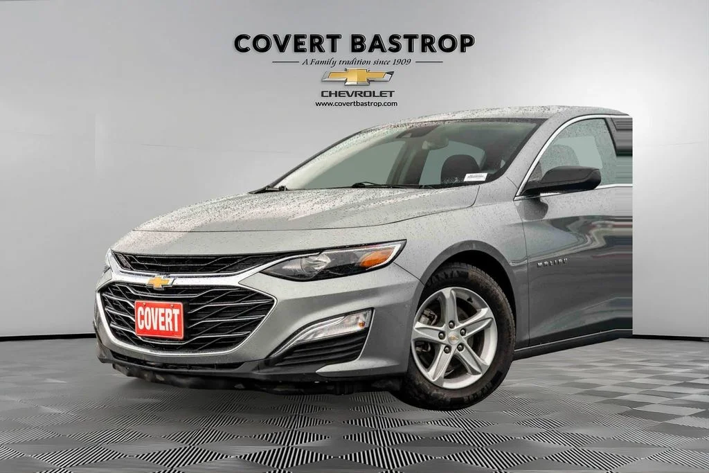 Used 2024 Gray Chevrolet LS image 7