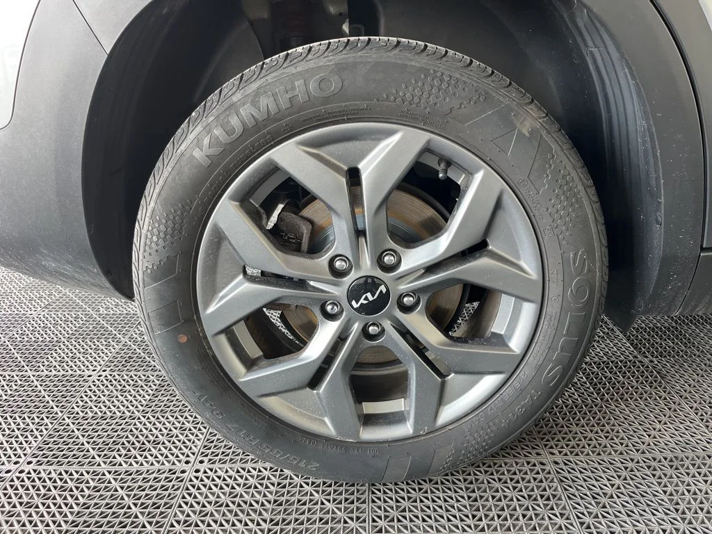 Used 2024 Gray Kia LX image 27