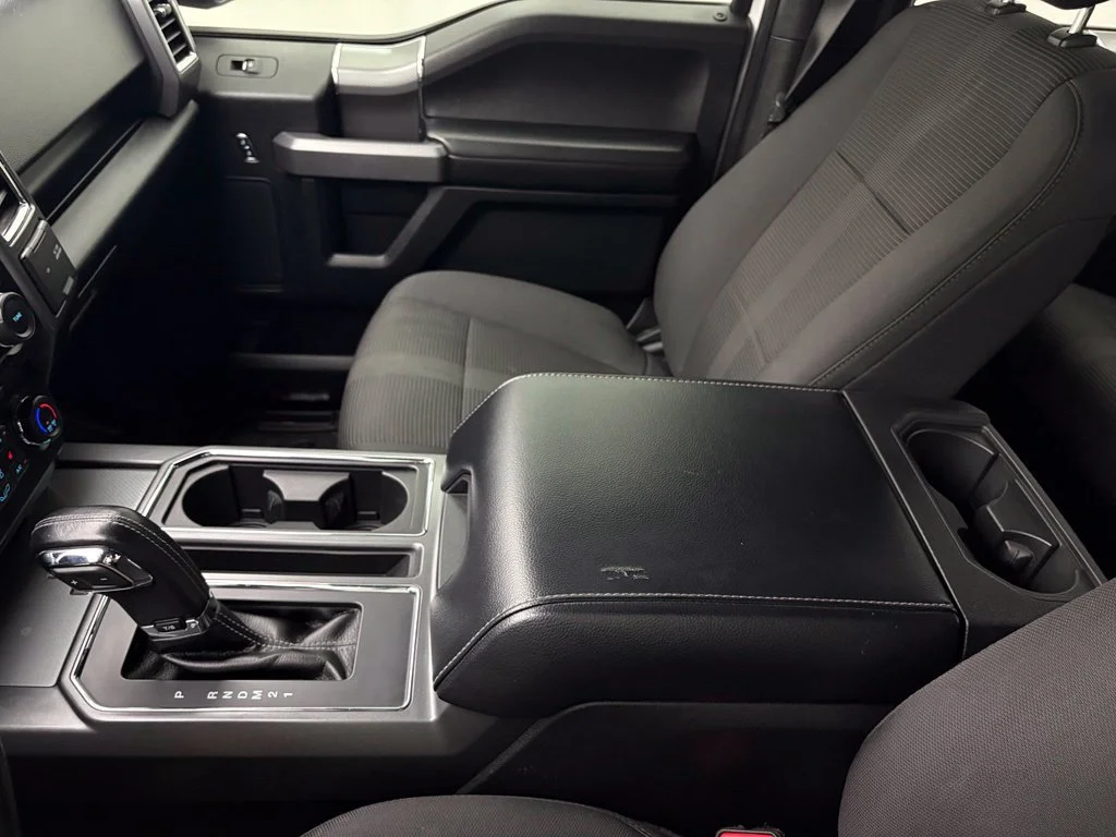 Used 2016  Ford XLT image 27