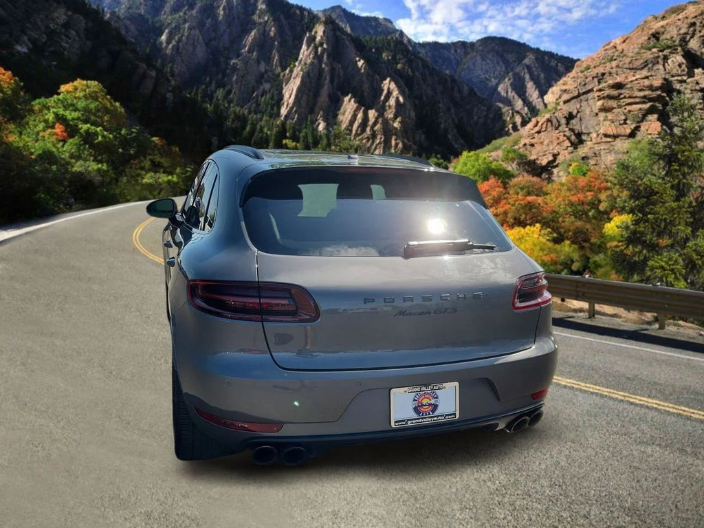 Used 2018 Gray Porsche GTS image 4