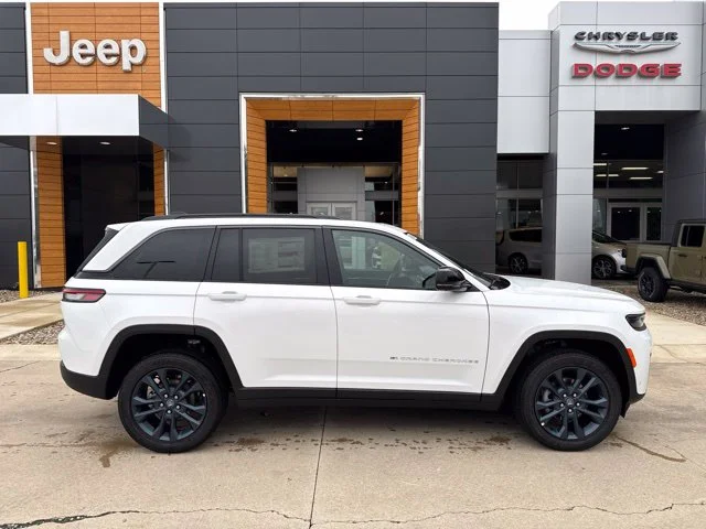 New 2026 White Jeep Limited image 2