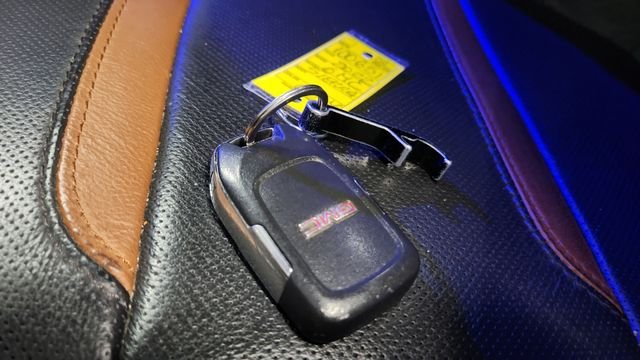 Used 2022 Gray GMC AT4 image 14