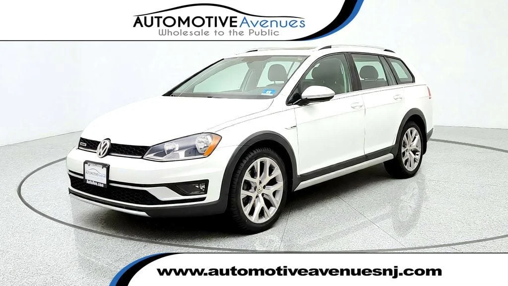 Used 2017 Pure White Volkswagen 1.8T SEL DSG image 1