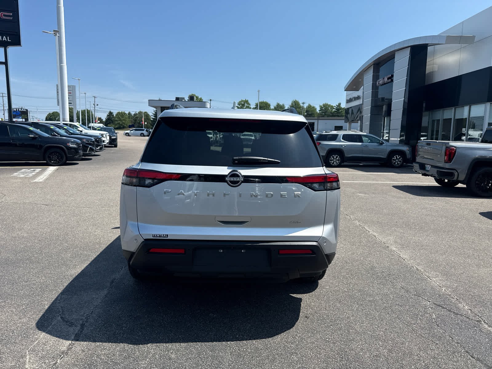 Used 2025 Silver Nissan SV image 4