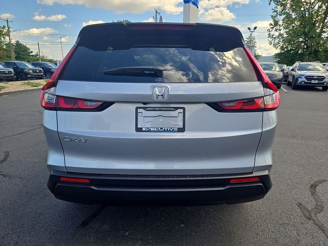 New 2027 Solar Silver Metallic Honda LX AWD image 5