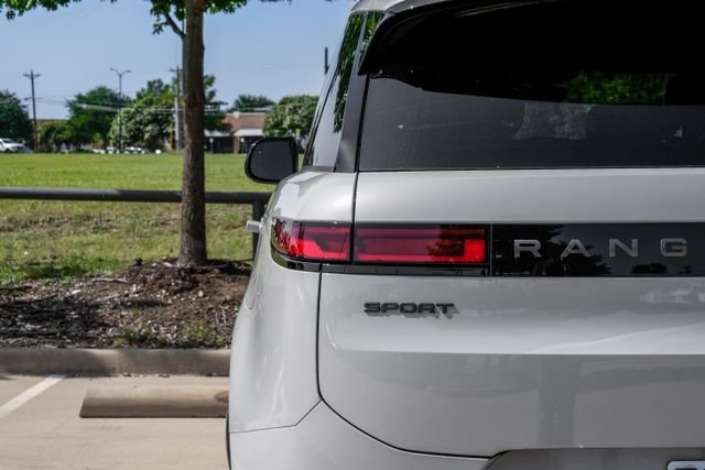 New 2026  Land Rover Dynamic SE image 59