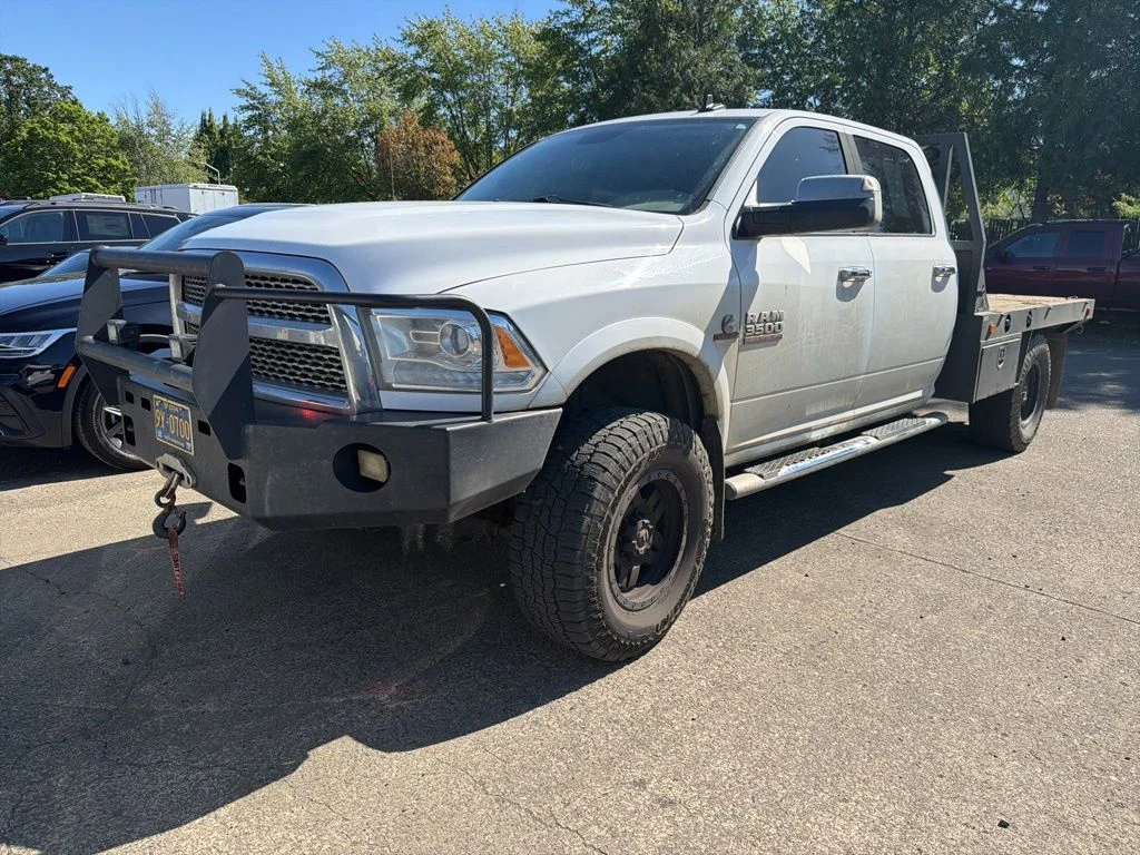 2014 RAM 3500 Laramie 4X4 Crew Cab LWB's photo