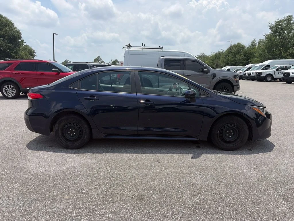 Used 2021 Blue Toyota LE image 10