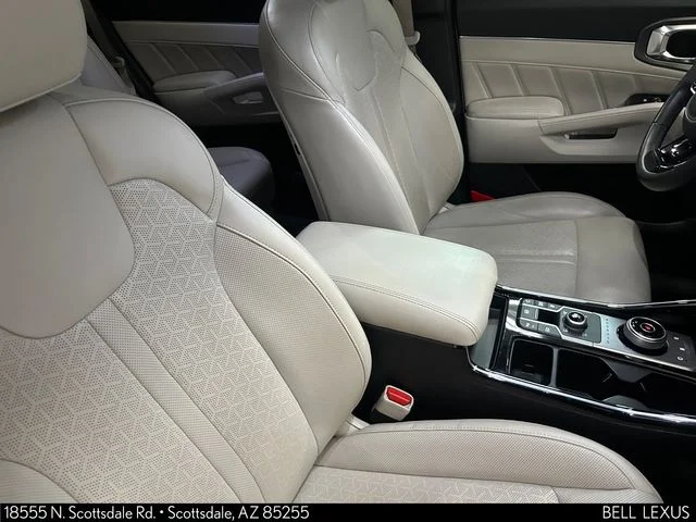 Used 2023 White Kia SX Prestige image 11