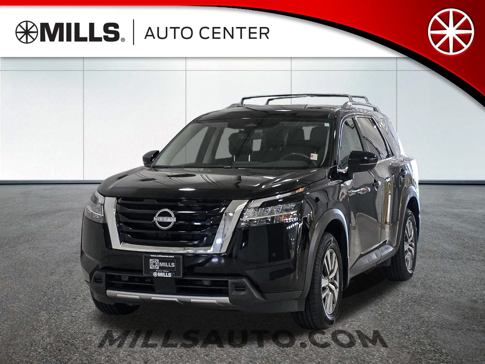 2023 Nissan Pathfinder SL 4WD's photo