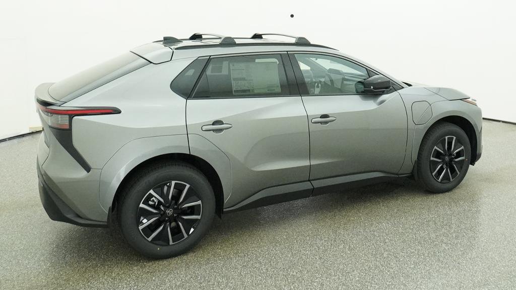 New 2026 Heavy Metal Toyota XLE image 16