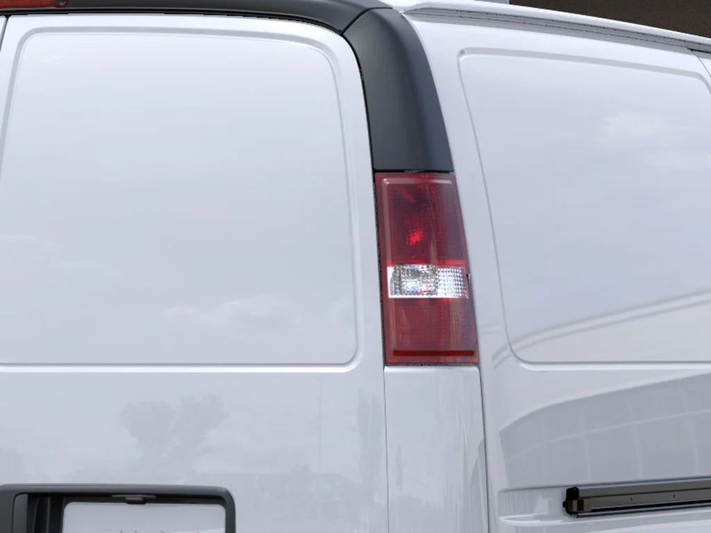 New 2025 Summit White GMC Work Van image 11