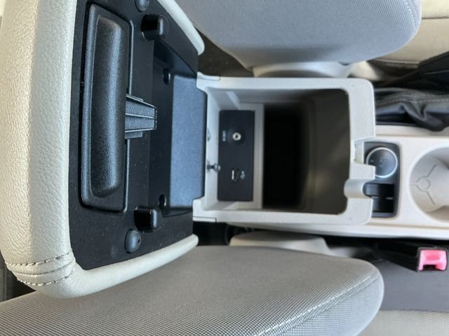Used 2012 White Ford SE image 25