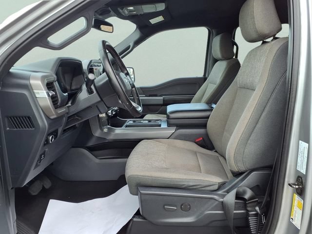 Used 2024  Ford Y image 15