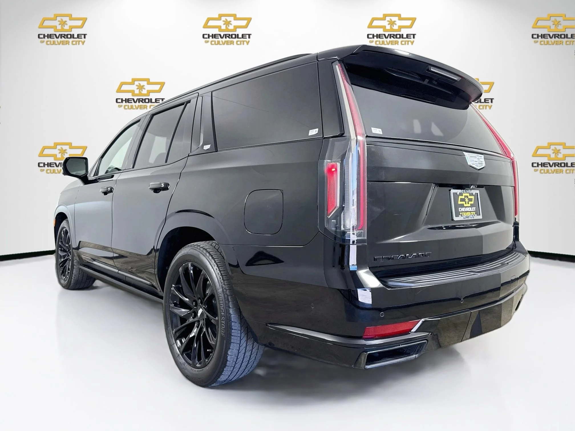 Used 2022 Black Raven Cadillac Sport image 6
