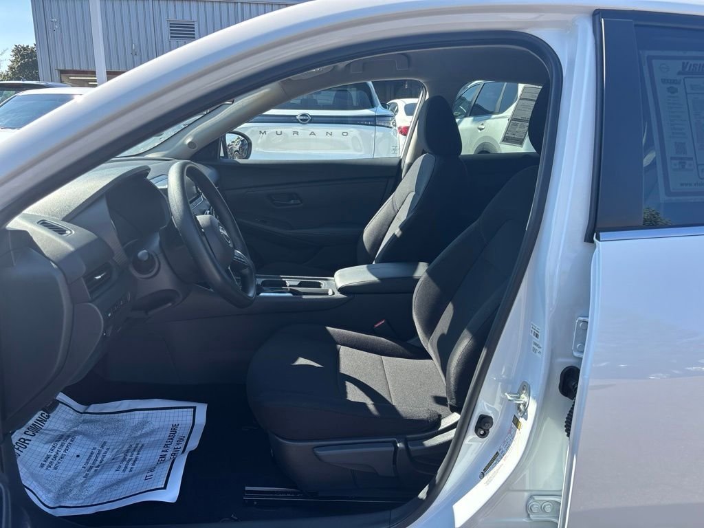 Used 2025 White Nissan S image 17