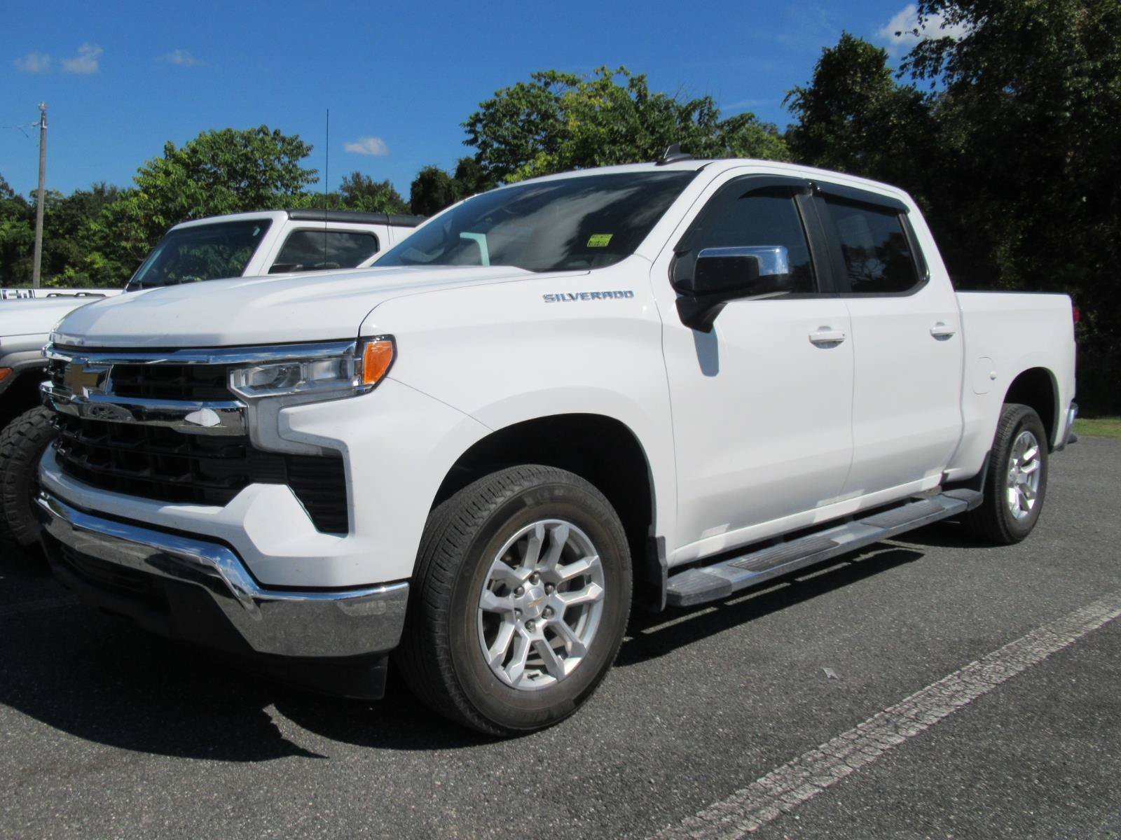 Used 2024 White Chevrolet LT image 2
