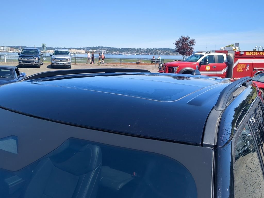 Used 2025  Ford ST image 23