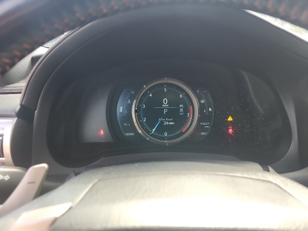 Used 2015 Starfire Pearl Lexus  image 19