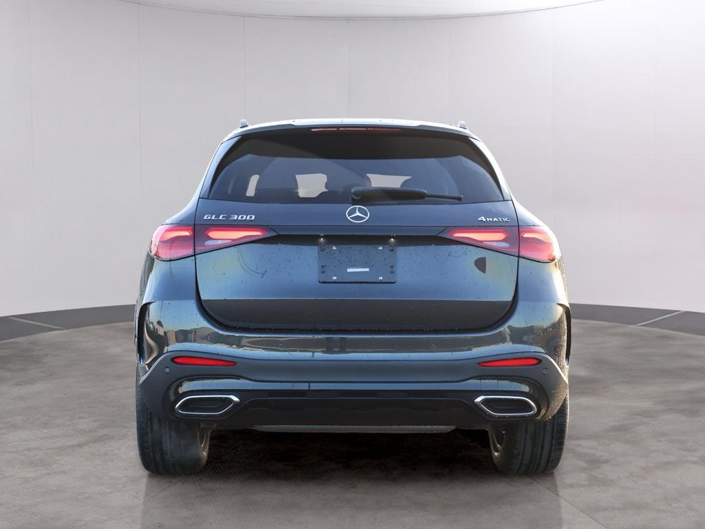 New 2026 Graphite Grey Metallic Mercedes-Benz GLC 300 image 6