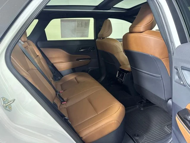 Used 2025 White Toyota Limited image 5