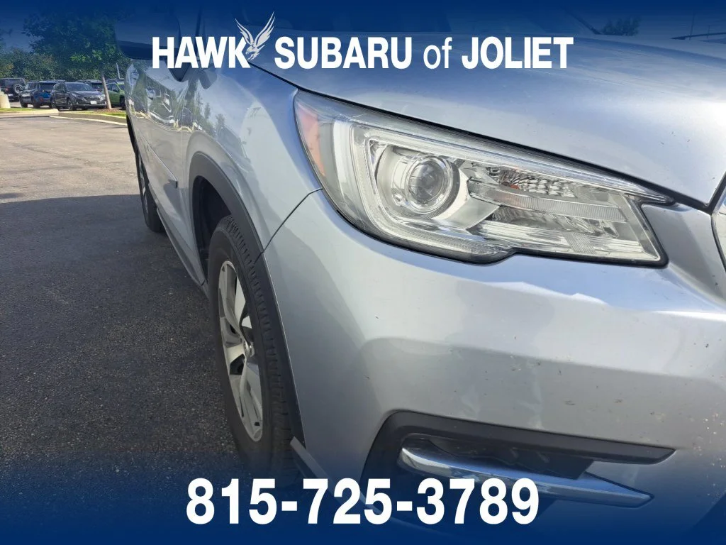 Used 2022 Ice Silver Metallic Subaru Premium image 4