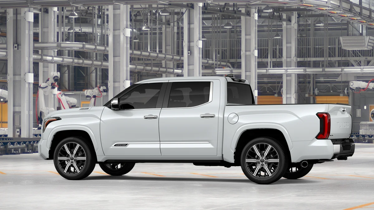 New 2026 Wind Chill Pearl Toyota Capstone image 5