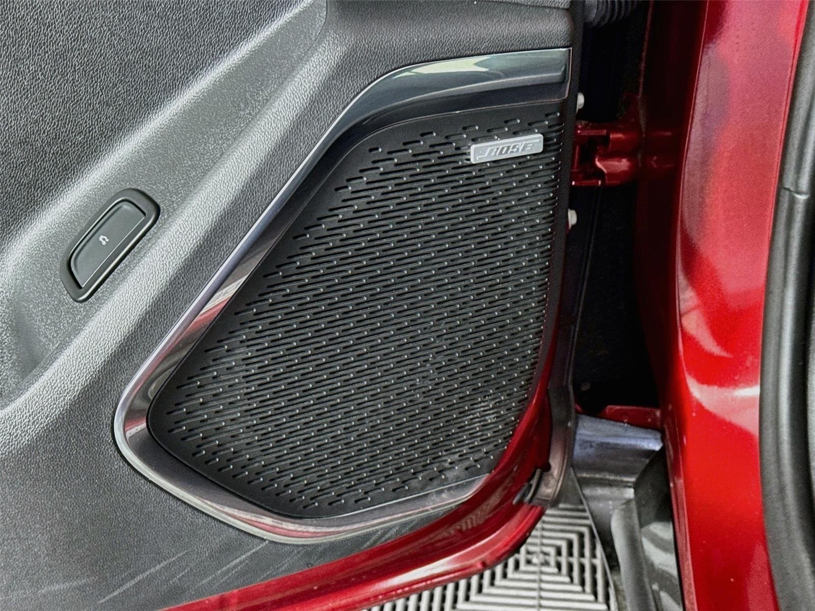 Used 2025 Volcanic Red Tintcoat GMC Denali image 20