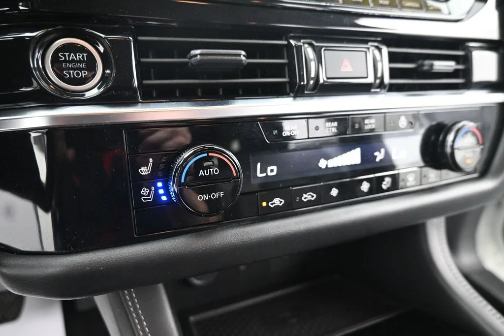2023 Nissan Pathfinder Platinum - Photo 25