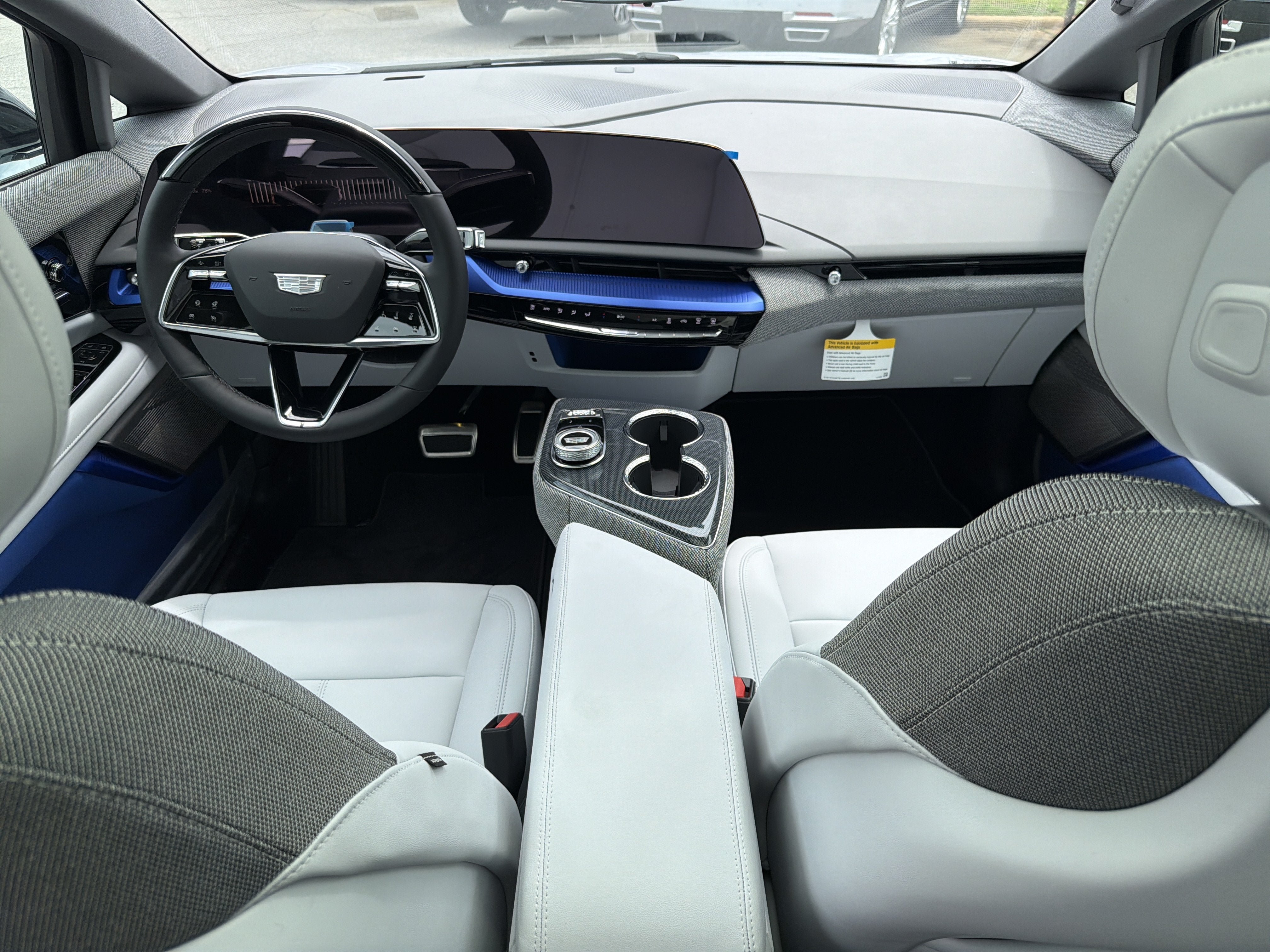 2026 Cadillac OPTIQ Luxury - Photo 75
