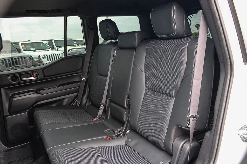 Used 2025  Toyota Base image 19
