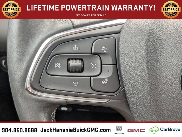 Used 2023 Red Buick Essence image 28