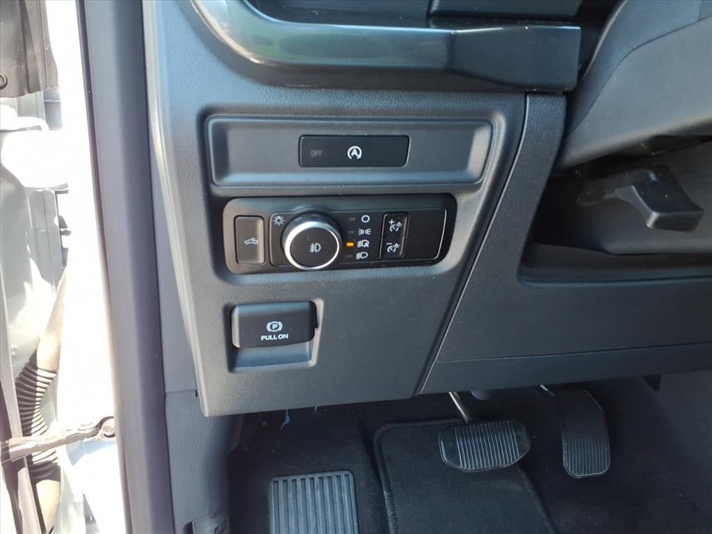 Certified Used 2025 Space White Metallic Ford STX image 18