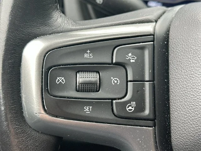 Used 2023 White Chevrolet LT image 48