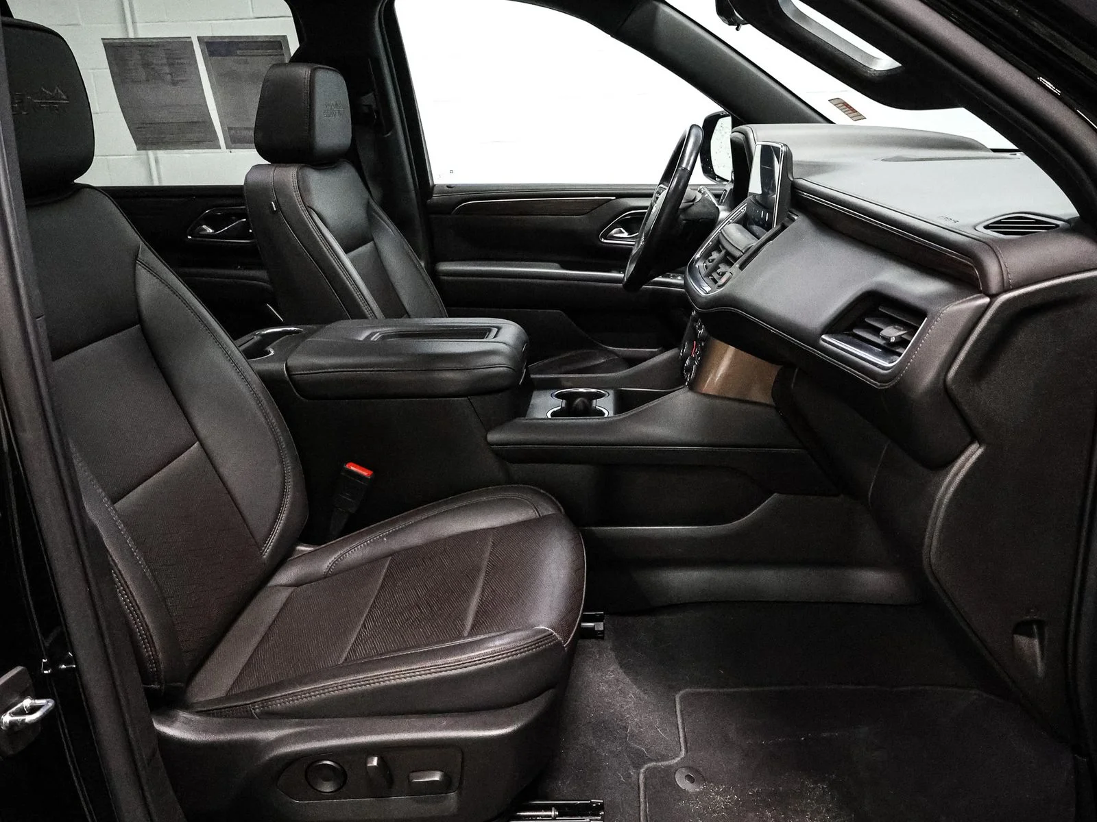 Certified Used 2022 Black Chevrolet High Country image 24