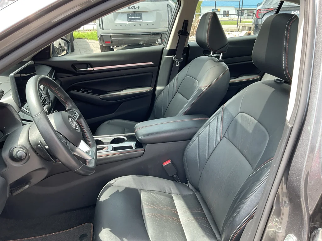 Used 2024 Gun Metallic Nissan 2.5 SR image 18