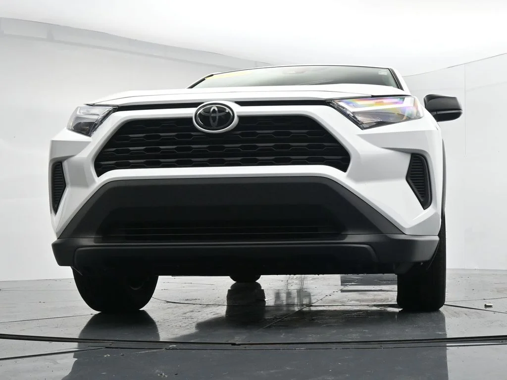 Used 2024 White Toyota LE image 29