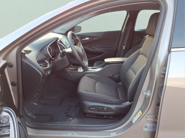 Used 2024 Mineral Gray Metallic Chevrolet 1LT image 17