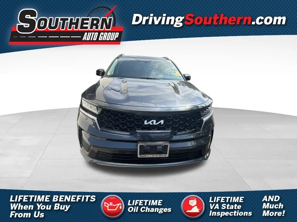 Used 2023 Gray Kia S image 1